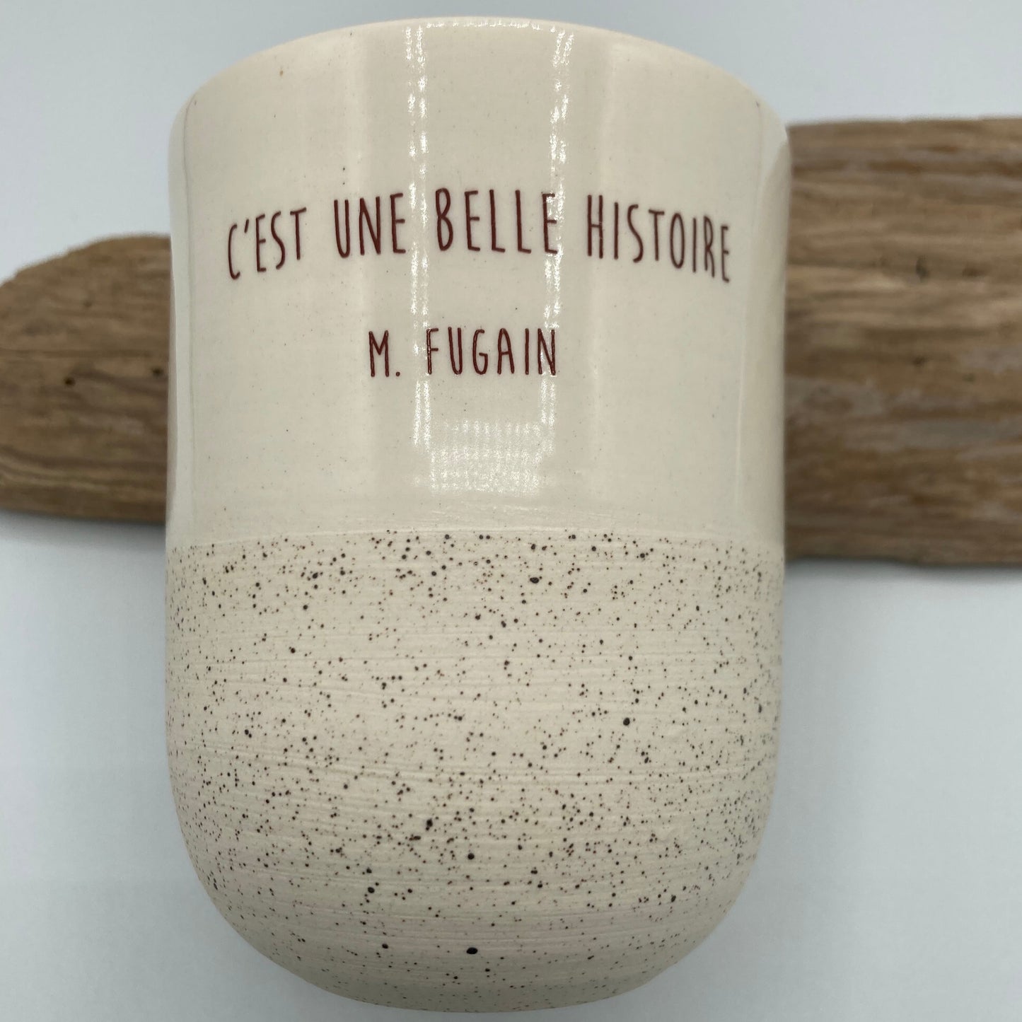 Verre-tasse exclusif à la boutique - C’est une belle histoire - M. Fuguain