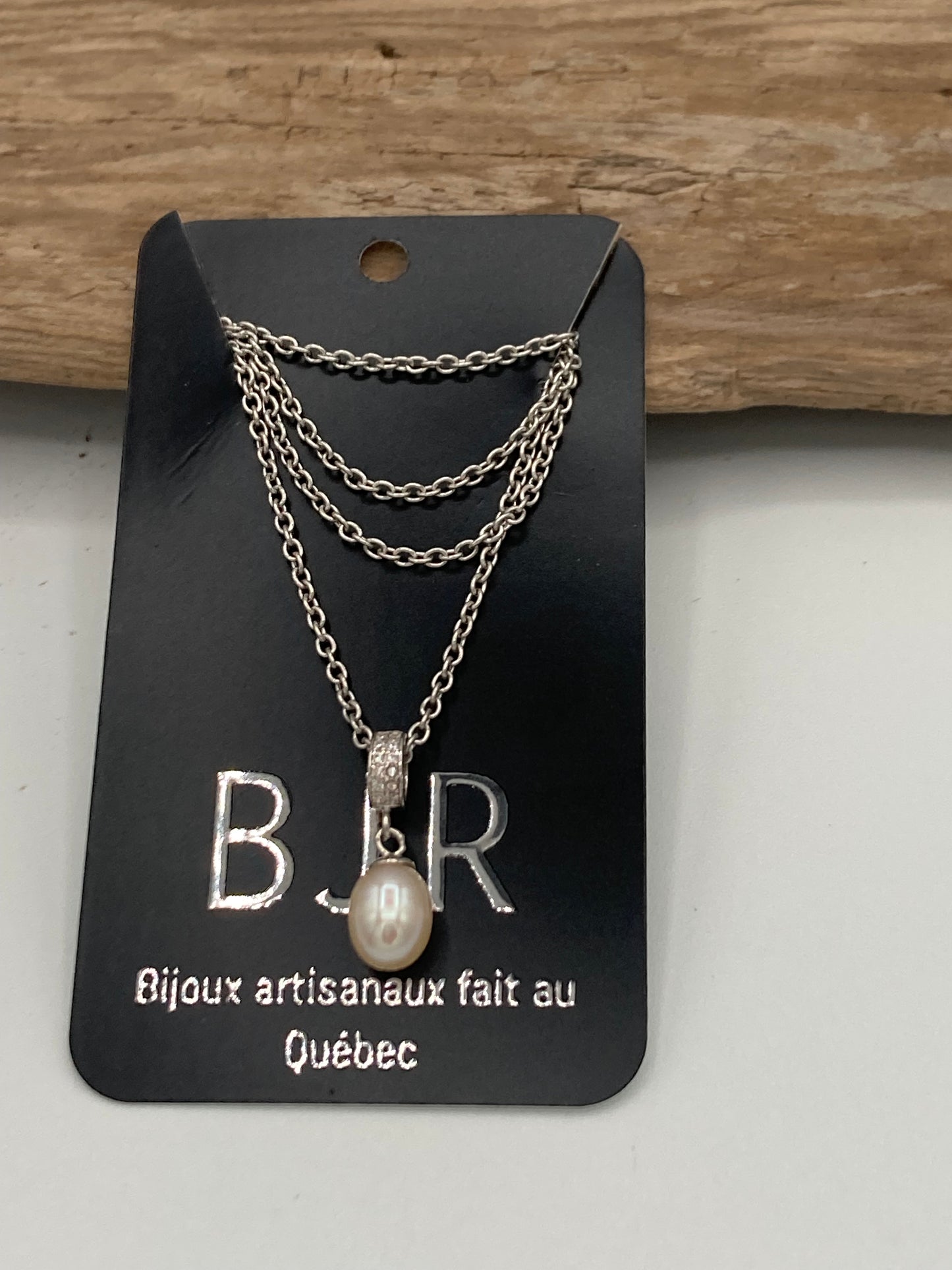 Collier en acier inoxydable avec perle d'eau douce