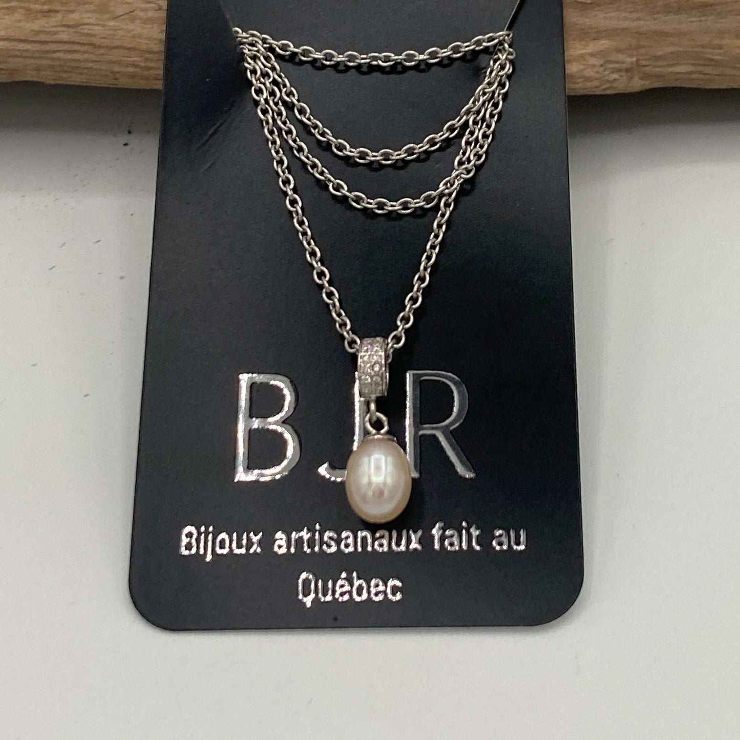 Collier en acier inoxydable avec perle d'eau douce